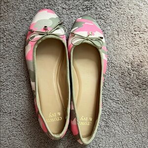 Crown & Ivy Camouflage Pink and Tan Flats